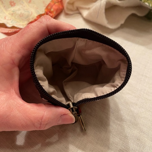 Patterned Keychain Pouch - Picture 3 of 4